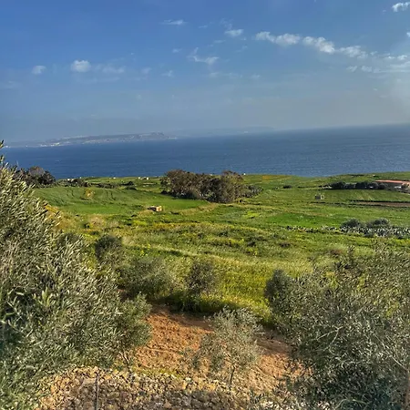D'aragona Windmill * Għajnsielem